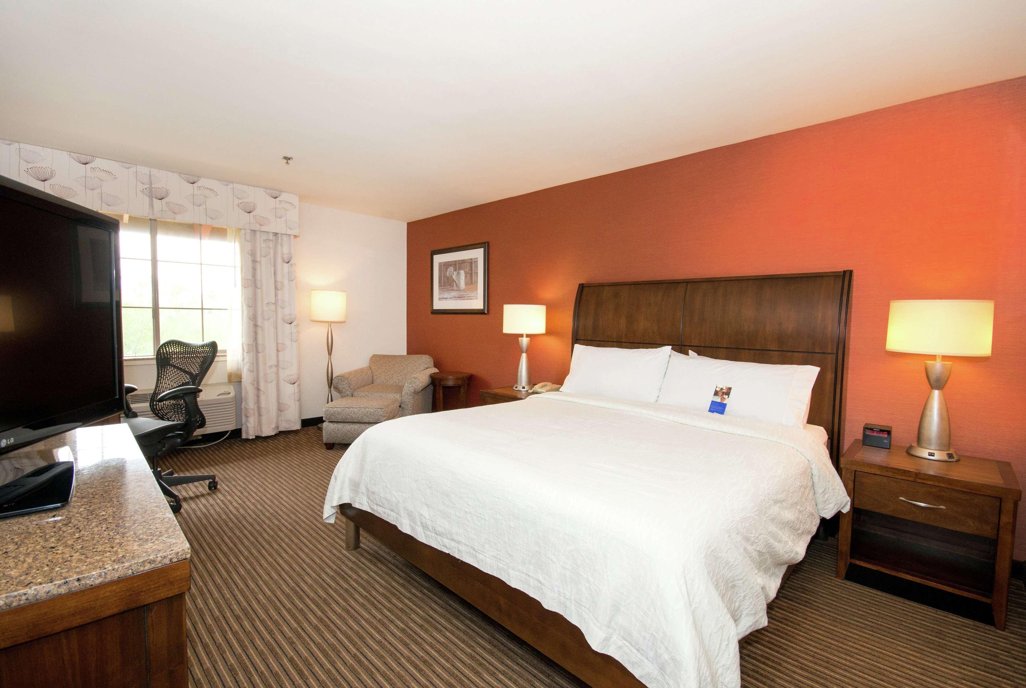 Hilton Garden Inn Palm Springs/Rancho Mirage Bagian luar foto